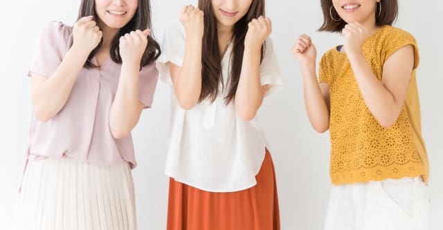 仕事の選び方で失敗しない!と意気込む3人の女性